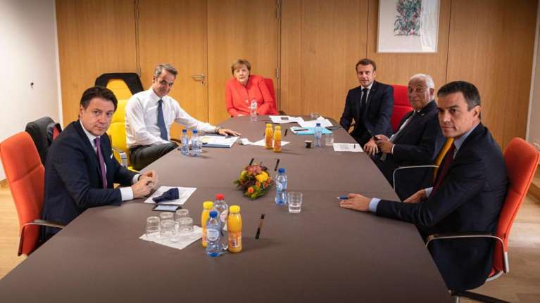 Σύνοδος Κορυφής: Ο Μητσοτάκης σε κρίσιμη σύσκεψη με Μέρκελ, Μακρόν, Κόντε, Κόστα και Σάντσεθ