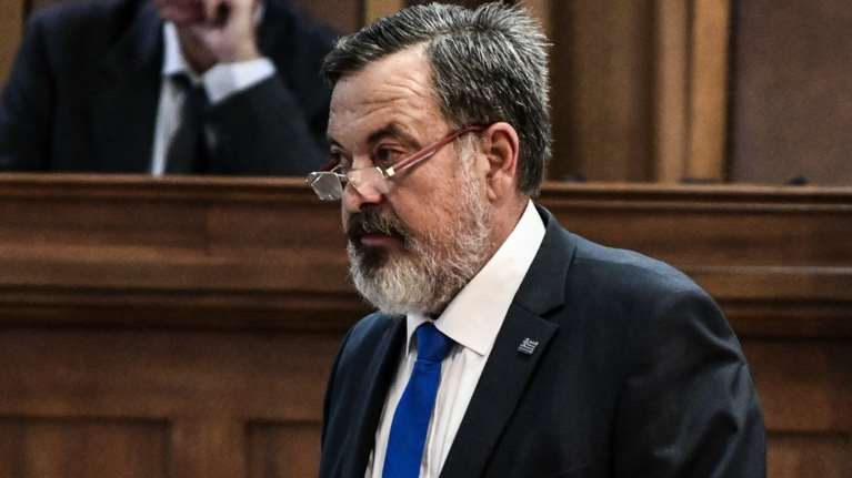 Χρυσή Αυγή: Θρίλερ με τον άφαντο Παππά - Έγινε έφοδος σε 3 σπίτια του - Τι αποκάλυψε ο δικηγόρος του