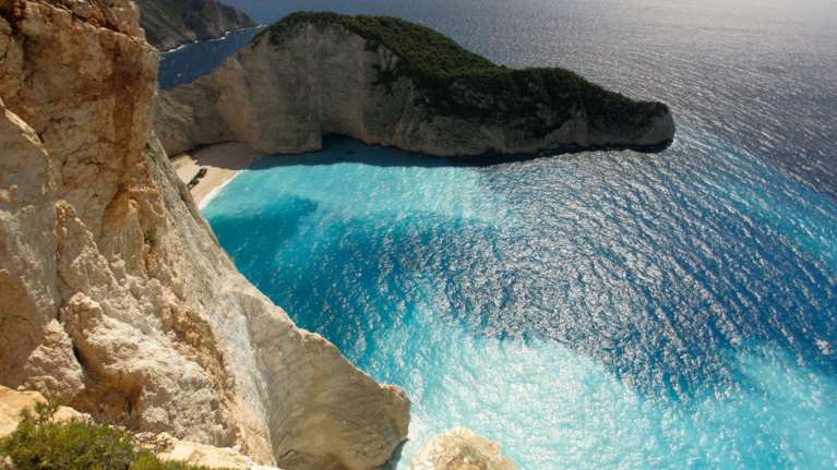 Βρετανία: Τα 5 ελληνικά νησιά που εξαιρούνται από την απαγόρευση μη απαραίτητων ταξιδίων