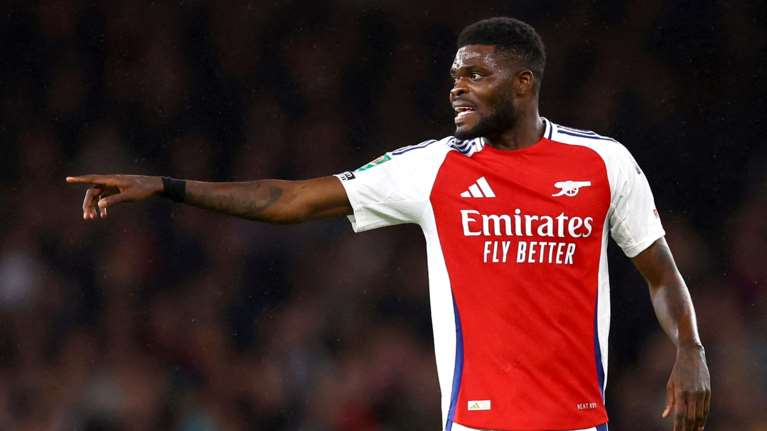 &quot;Πάγωσε&quot; η Premier League: Ο πρώην παίχτης της Άρσεναλ, Τόμας Πάρτεϊ κατηγορείται για πέντε βιασμούς