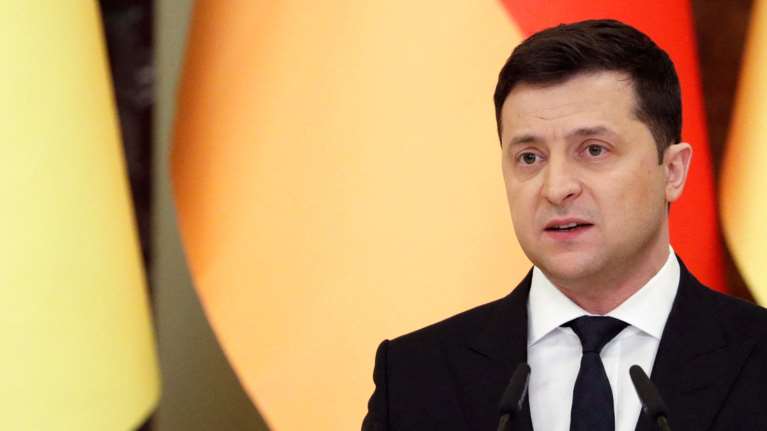 Ουκρανία: Διάγγελμα από τον πρόεδρο Ζελένσκι - "Ενημερώθηκα ότι η Ρωσία θα επιτεθεί την Τετάρτη" [Βίντεο]