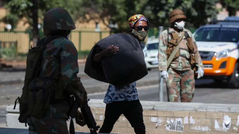 Κορονοϊός: Βόμβα έτοιμη να σκάσει η Αφρική, προειδοποιεί ο ΠΟΥ