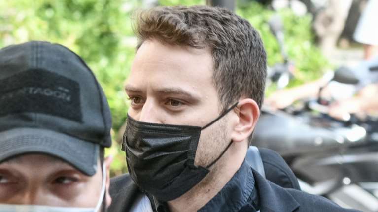 Γλυκά Νερά: Τα μηνύματα του 33χρονου στα ΜΜΕ όταν στένευε ο κλοιός - Είχε στοχοποιήσει συγκεκριμένο δημοσιογράφο [Βίντεο]