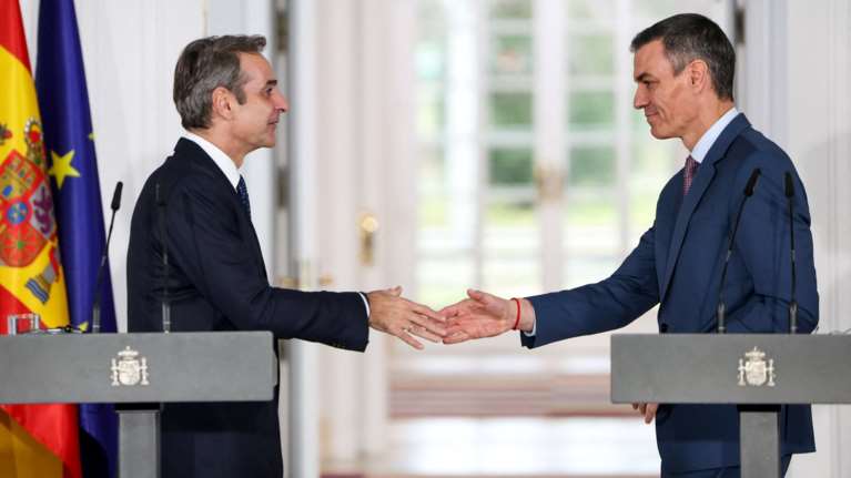 Μητσοτάκης από την Ισπανία: "Η ΕΕ είναι ενωμένη στο ζήτημα της Γροιλανδίας - Να πρυτανεύσει η λογική"