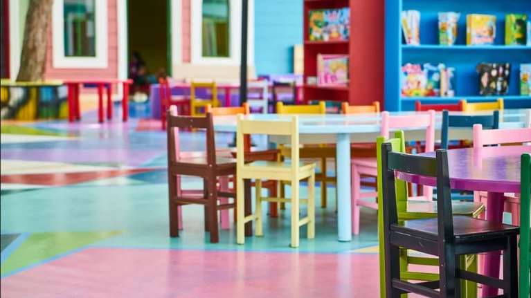 Σοφία Ζαχαράκη: 1100 περισσότερες θέσεις φέτος σε βρεφονηπιακούς σταθμούς - Κανένα παιδί με αναπηρία εκτός δομής