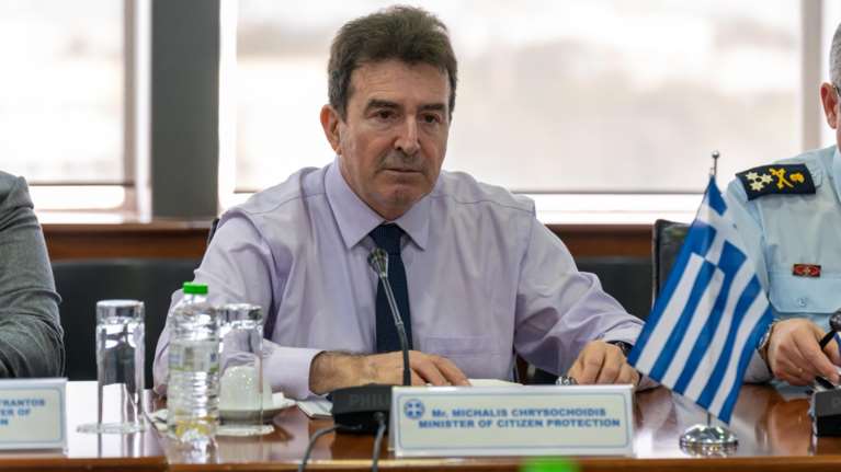 Χρυσοχοΐδης: Εντατικοποιούνται οι έλεγχοι της Τροχαίας - &quot;Ας μην θρηνήσουμε άλλες απώλειες στους δρόμους&quot;