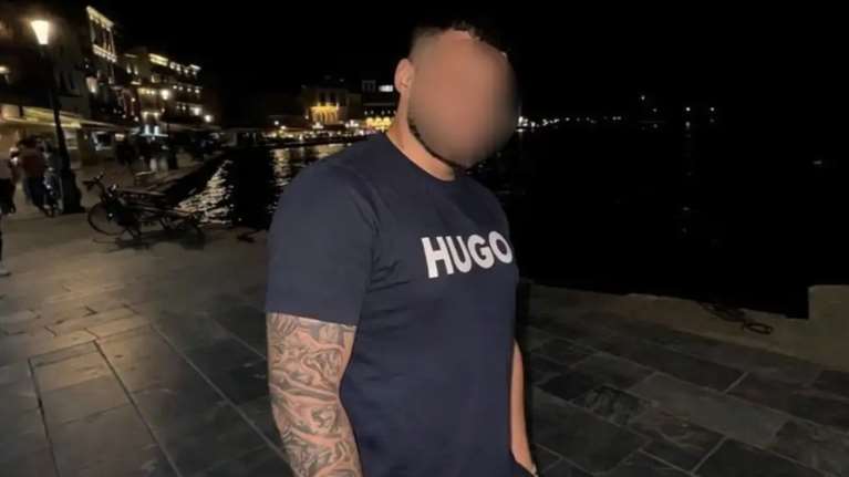 Συγκλονίζει ο πατέρας του δολοφονημένου στη Νέα Πέραμο: Ίσως να ζούσε αν η Ασφάλεια είχε εξετάσει καλύτερα τον εμπρησμό