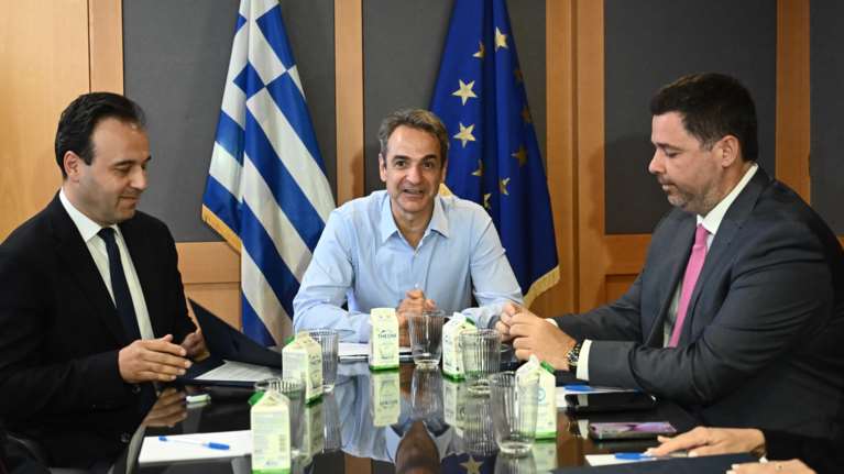 Στο υπουργείο Ψηφιακής Διακυβέρνησης ο Μητσοτάκης: Η πολύ σημαντική ψηφιακή πρόοδος αρχίζει και αποτυπώνεται