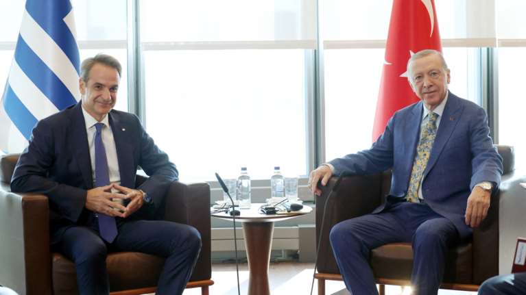 Το παρασκήνιο της συνάντησης Μητσοτάκη - Ερντογάν: Ένα ακόμη βήμα για ήρεμα νερά και ο νέος οδικός χάρτης