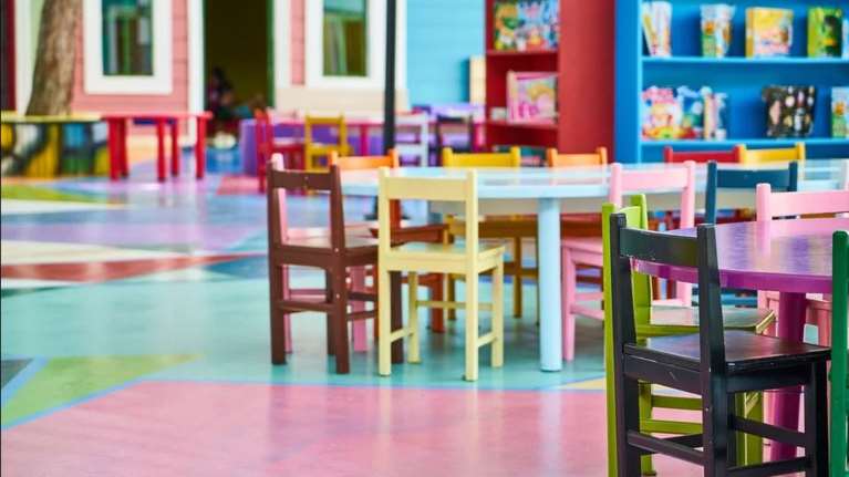 Διεθνής Αερολιμένας Ηρακλείου Κρήτης: Δωρεά σε σχολεία που επλήγησαν από την κακοκαιρία Daniel