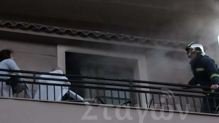 Φωτιά σε ξενοδοχείο στην Καλαμπάκα: Νεκρός ο 55χρονος ιδιοκτήτης που πήδηξε από το μπαλκόνι για να σωθεί [εικόνες-βίντεο]