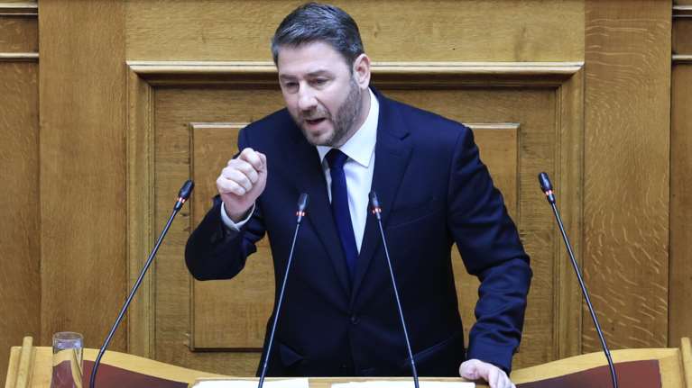 Ανδρουλάκης: Βρισκόμαστε σε στεγαστική κρίση - Η Golden Visa από φάρμακο έχει γίνει φαρμάκι