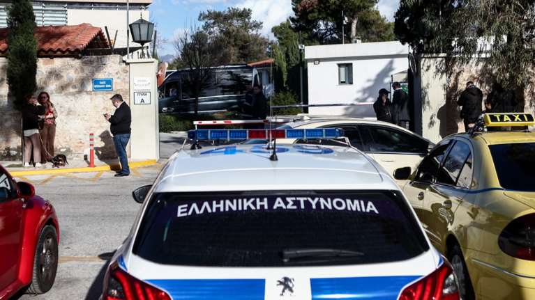Τι (δεν) έγινε τελικά στο Κολλέγιο Αθηνών: Ούτε εισβολή με μαχαίρια, ούτε καβγάδες με εξωσχολικούς...