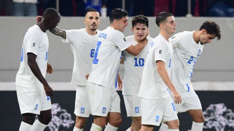 Ελλάδα - Σκωτία 3-2: &quot;Γαλανόλευκη&quot; νίκη γοήτρου σε ματς που έσπασε καρδιές στο Καραϊσκάκη