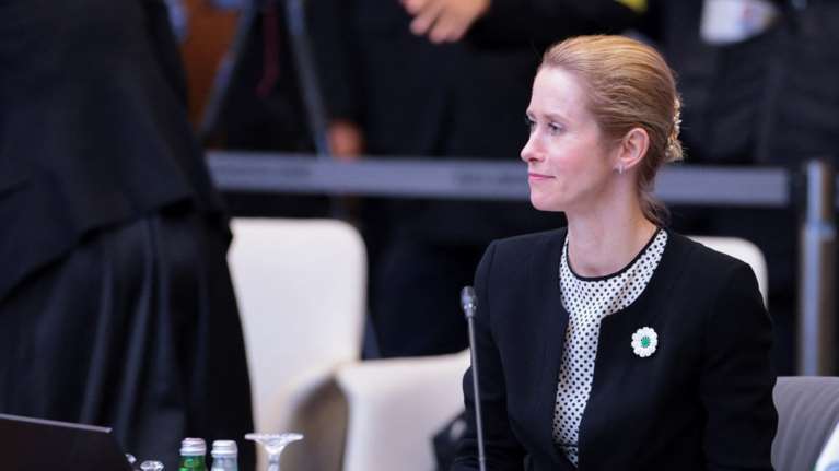 Διαφωνεί η ΕΕ με τον Τραμπ για τη Ρωσία - Κάλας: &quot;50 μέρες είναι πολλές ενώ πεθαίνουν αθώοι καθημερινά&quot;