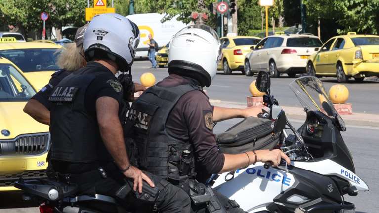 Συνελήφθη 42χρονος TikToker για υποθέσεις εκβιασμού - Προσπάθησε να ξεφύγει από τους αστυνομικούς