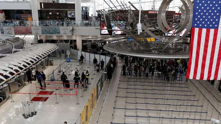 Εκτός ελέγχου ο κορονοϊός στις ΗΠΑ: Απόρρητη έκθεση του Λευκού Οίκου δείχνει αύξηση μέχρι και 650%