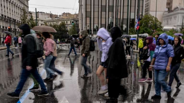 Έκτακτο δελτίο για την κακοκαιρία Byron: Εως το Σάββατο οι βροχές με μεγάλη ένταση - Οι &quot;κόκκινες&quot; περιοχές