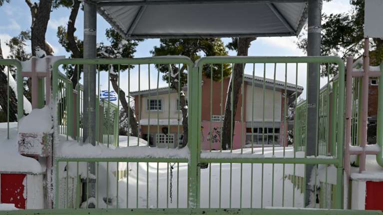 Κακοκαιρία Barbara: Αυτά τα σχολεία θα μείνουν κλειστά την Τετάρτη στην Αττική και την υπόλοιπη χώρα