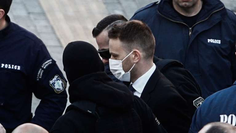 "Ελπίζω να σαπίσει στη φυλακή": Η αντίδραση του πατέρα της Καρολάιν μετά την παραίτηση Αναγνωστόπουλου από το Εφετείο