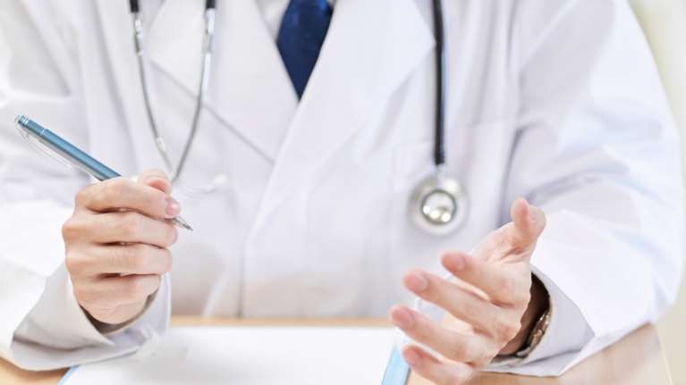 Προσωπικός γιατρός: Πότε δεν θα εφαρμόζονται &quot;ποινές&quot; για όσους δεν εγγραφούν - Λείπουν ακόμη 500 γιατροί