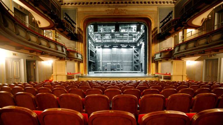 Οργή στον χώρο της Τέχνης για το Προεδρικό Διάταγμα που εξισώνει τα πτυχία των καλλιτεχνών με απολυτήρια Λυκείου