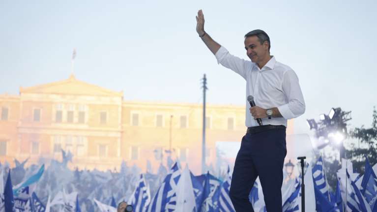 Η ιταλική Il Foglio εξυμνεί τον πρωθυπουργό: Λιγότερο Όρμπαν, περισσότερο Μητσοτάκη - Μακάρι να καταλήξουμε σαν την Ελλάδα