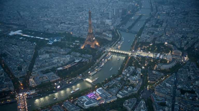 Παρίσι 2024: "Πασαρέλα" Ολυμπιονικών σήμερα στο Τροκαντερό - Χορευτές, DJ και εντυπωσιακά happenings