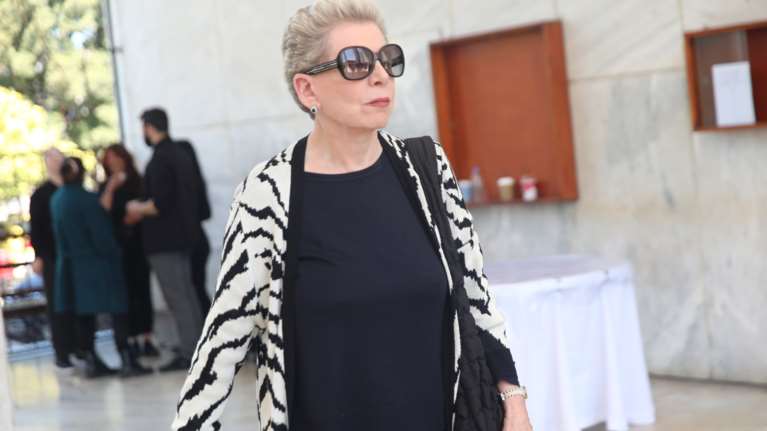 Οργισμένη η Έλενα Ακρίτα: Έχω διαβήτη, δεν βρίσκω την ένεσή μου γιατί την παίρνουν κι αυτοί που κάνουν δίαιτα