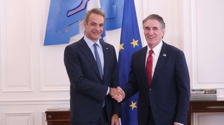 Μητσοτάκης στον Αμερικανό &quot;τσάρο&quot; της ενέργειας για τη δολοφονία Κερκ: &quot;Η πολιτική βία δεν έχει θέση στη δημοκρατία μας&quot;