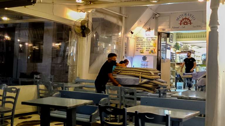 &quot;SOS&quot; για ξενοδοχεία και εστίαση: 50.000 θέσεις δεν έχουν καλυφθεί - &quot;Ο ποιοτικός τουρισμός μας κινδυνεύει&quot;