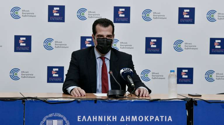 Πλεύρης για πανδημία: &quot;Από τον Μάρτιο τα πράγματα θα είναι όλο και καλύτερα - Αναζωπύρωση στο τέλος του έτους&quot; [Βίντεο]