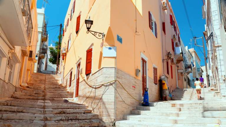 Καιρός: Συνεχίζεται το μικρό &quot;καλοκαίρι&quot; - Τους 27 βαθμούς θα φτάσει ο υδράργυρος, αναλυτική πρόγνωση