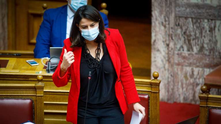 Κεραμέως προς εκπαιδευτικούς: Δεν περνάει η "φασόν" αξιολόγηση - Ποινή 3.000 ευρώ για κάθε παράβαση