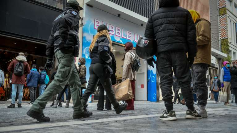 Κορονοϊός: 256 νέα κρούσματα στην Αττική, 72 στη Θεσσαλονίκη - Στο &quot;κόκκινο&quot; η Πρέβεζα