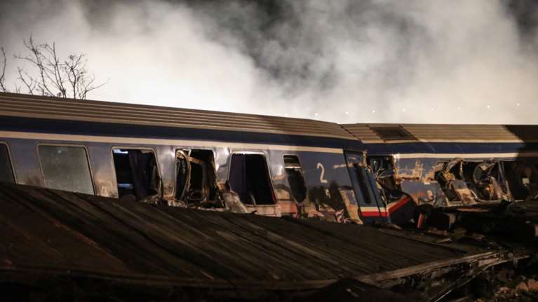 Η ώρα της Δικαιοσύνης για τα Τέμπη: Αναλαμβάνει εφέτης ανακριτής και καλεί σε απολογία επιθεωρητή και σταθμάρχες