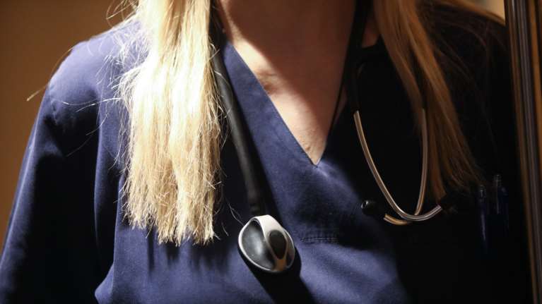 Τέλος οι αγροτικοί γιατροί - Στη θέση τους προσωπικοί γιατροί υποχρεωτικής θητείας