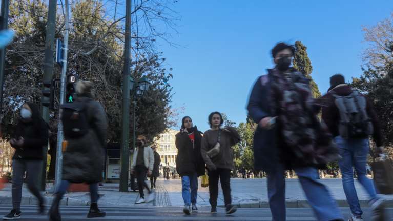 Προς αύξηση 7% στον κατώτατο μισθό από 1η Απριλίου - Τι ποσοστά πρότειναν οι κοινωνικοί εταίροι