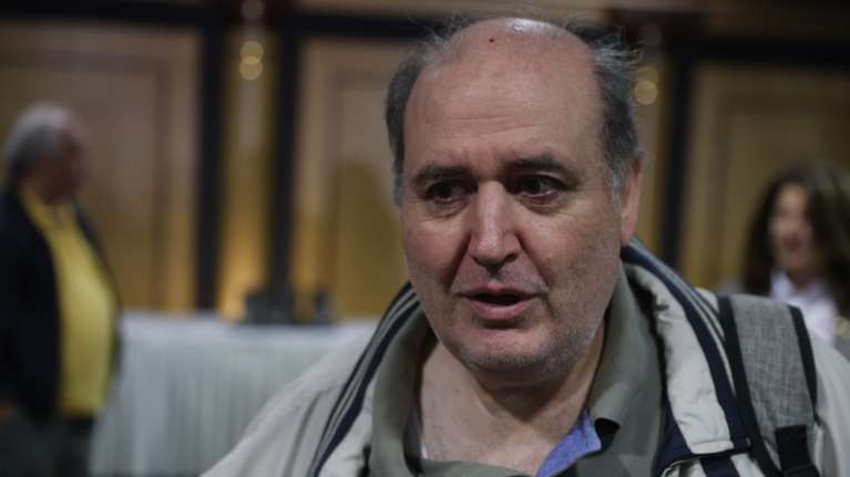 Έξαλλος με την υποψηφιότητα Μπελέρη ο Νίκος Φίλης: Ζητά την αποπομπή του από το ευρωψηφοδέλτιο της ΝΔ