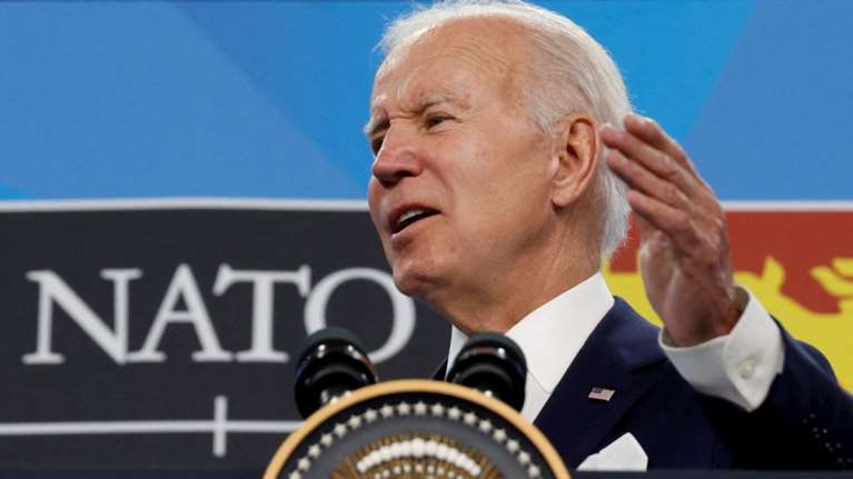 Νέα γκάφα του Μπάιντεν: Μπέρδεψε τη Σουηδία με την Ελβετία ο Αμερικανός πρόεδρος [Βίντεο]