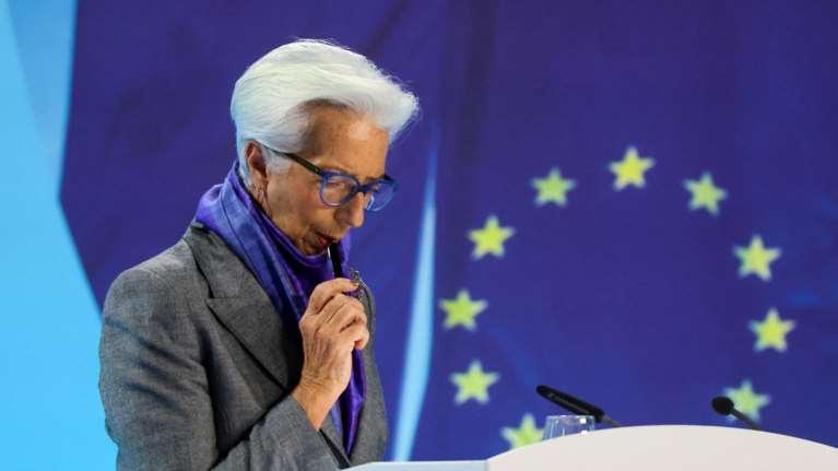 Ανεβάζει και πάλι τα επιτόκια η ΕΚΤ κατά 50 μονάδες- Παρά τον σάλο στα χρηματιστήρια και τις Τράπεζες