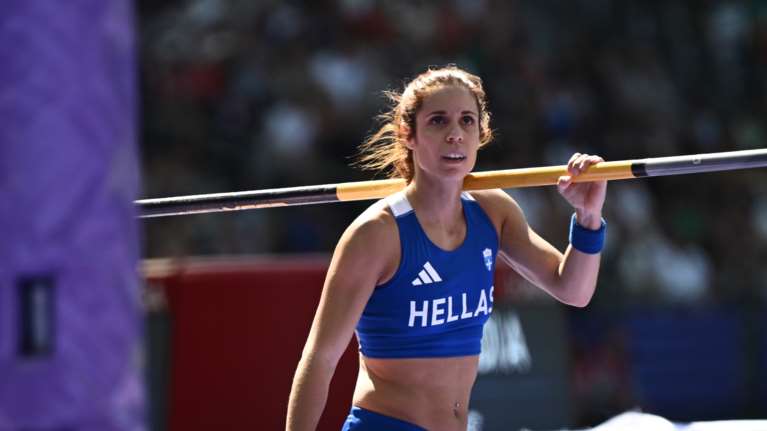 Ολυμπιακοί Αγώνες 2024: Άνετα στον τελικό επί κοντώ η Κατερίνα Στεφανίδη - Γιατί είναι έξαλλη με τους διοργανωτές