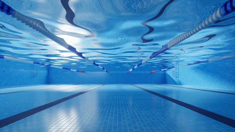 Δράμα: Προληπτικά στο νοσοκομείο ο 18χρονος που επανήλθε με ΚΑΡΠΑ - Πώς τον έσωσαν στην πισίνα