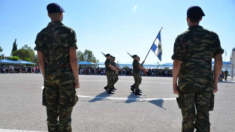 Ενοπλες Δυνάμεις: Αυξήσεις μισθών για τους υπαξιωματικούς - Οι ταγματάρχες είναι... πενταπλάσιοι από τους λοχίες