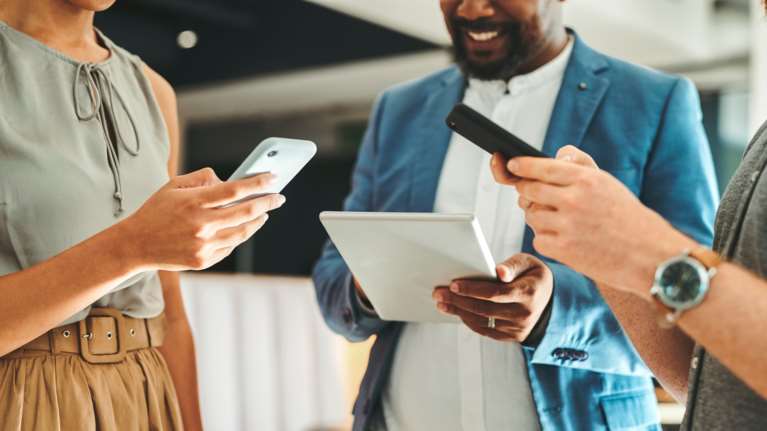 Επιθεώρηση Εργασίας: Τι προβλέπεται για τη σχέση εργαζόμενου και εργοδότη στα social media