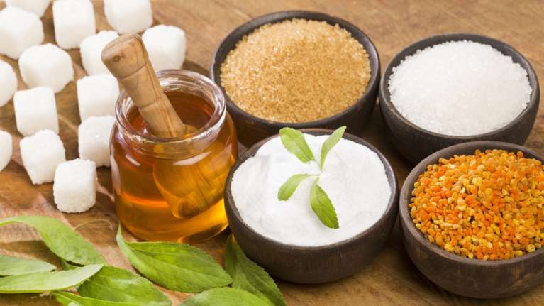 Αυτές είναι οι τροφές που περιέχουν την (πιθανώς καρκινογόνα) ασπαρτάμη: Αναψυκτικά και μπισκότα μέχρι παιδικά σιρόπια