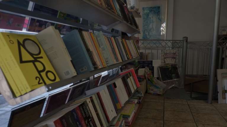 Το βιβλιοπωλείο της γειτονιάς που αντιστέκεται στην κρίση