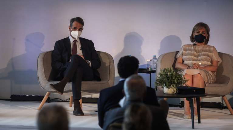 Μητσοτάκης: Θα ενισχύσουμε το ΕΣΥ με έκτακτο προσωπικό για την πανδημία και μετά θα μονιμοποιηθεί