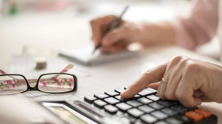 Ποιοι φορολογούμενοι μπορεί να κερδίσουν κούρεμα προστίμων έως και 75%