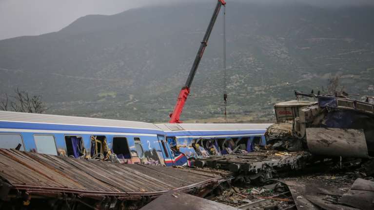 Εμπειρογνώμονας για τη σύγκρουση τρένων στα Τέμπη: Πρόκειται για ανθρώπινο λάθος, σε συνδυασμό με τη μη ύπαρξη συστημάτων